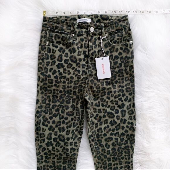 GOOD AMERICAN Good Waist Crop Skinny Jeans! - Picture 5 of 8